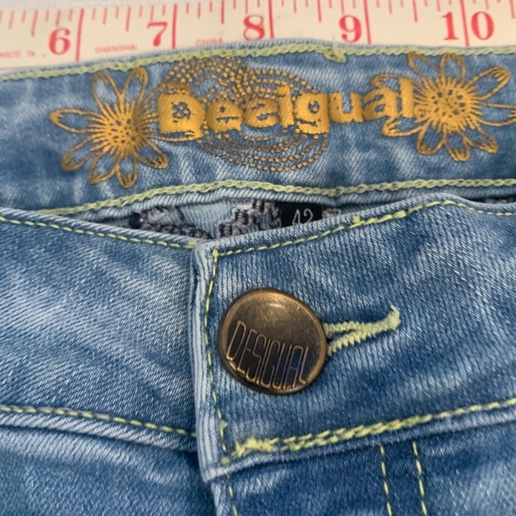 Desigual Dulcinea Women's US 8 Boho "Color Me" Blue Embroidered Jogger Jeans - Picture 5 of 16